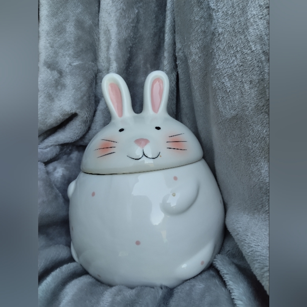 Small Bunny Cookie jar